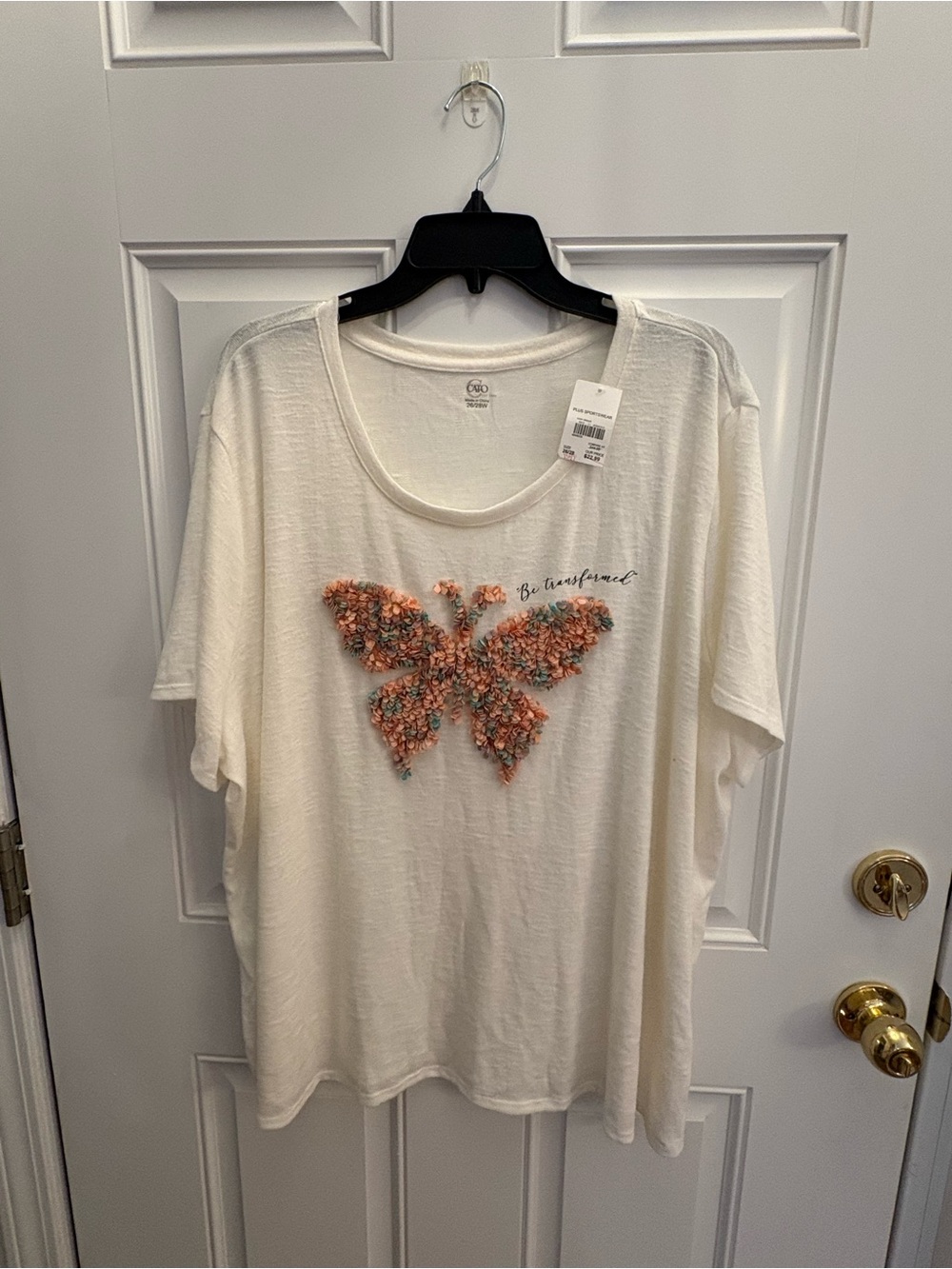Cato Cream Short-Sleeve Tee with Peach Floral Butterfly